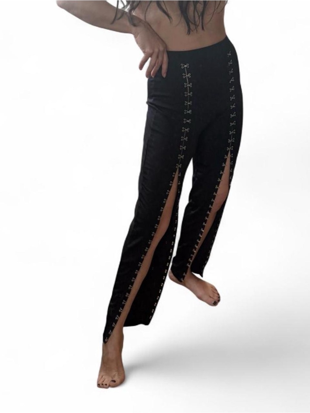 Hook and eye elastic pants with front slits